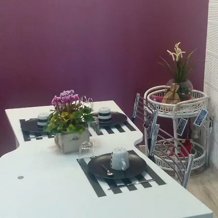 Casa Liola לינה וארוחת בוקר פוטנצה