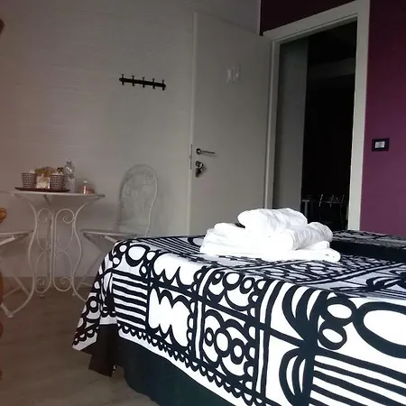 לינה וארוחת בוקר Casa Liola פוטנצה